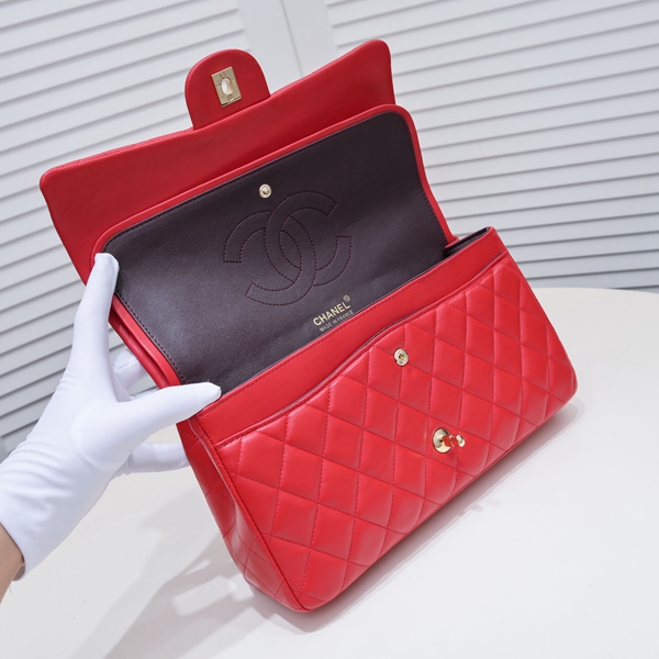 シャネルバッグ角部分ディテール